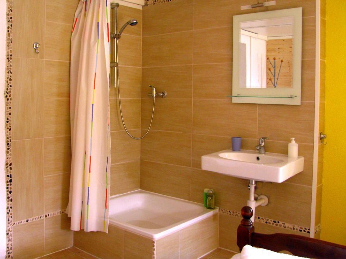 Domaine Bellevie Bnb Vex Phòng bức ảnh